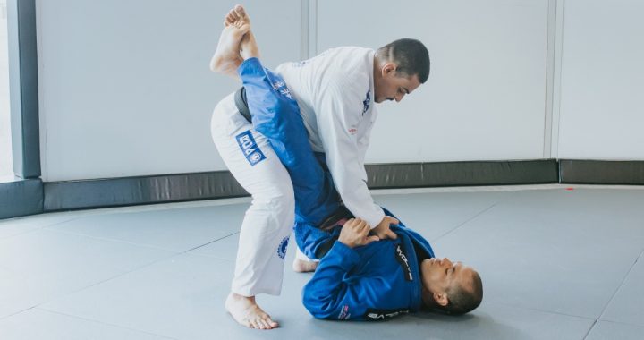 Guide pour les débutants en ouvrant un garde en BJJ