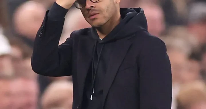 Chelsea: ultimatum lima pertandingan untuk Liam Rosenior