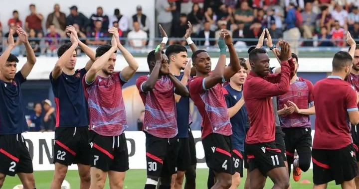 (Video) USM Alger mencapai Final Piala Konfederasi CAF setelah malam dramatis di Maroko